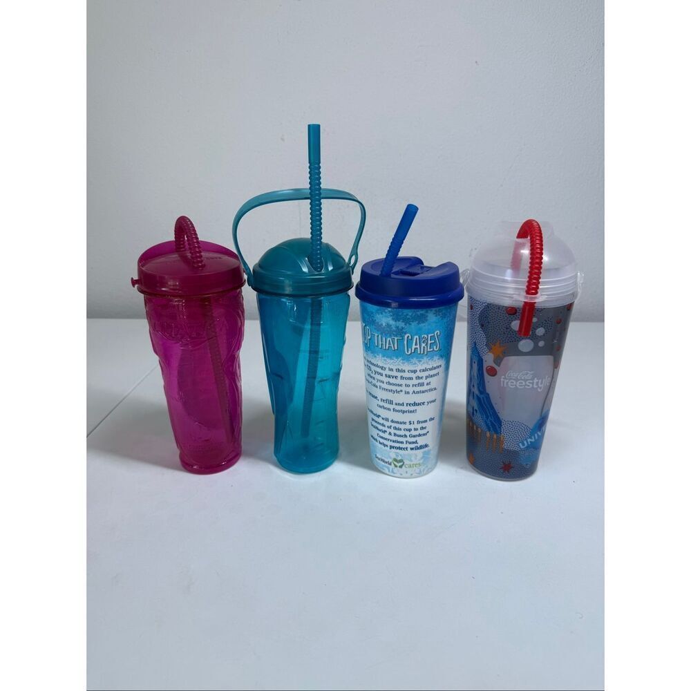 Set of 4 SeaWord, Universal Studios, Aquatica Tumblers Straw Lids See descriptio - Picture 6 of 8